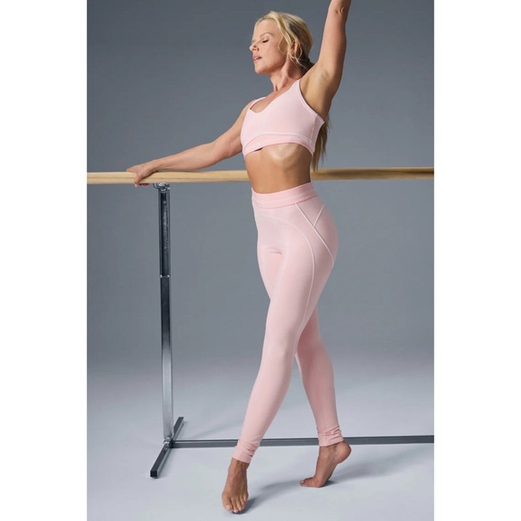 Alo Yoga Airbrush Heart Throb Bra Ballet Pink S - Picture 6 of 11